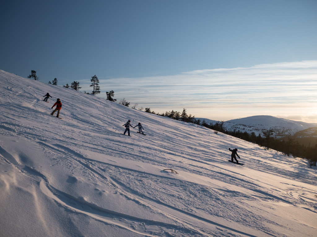 Pyha family backcountry  snowboarding