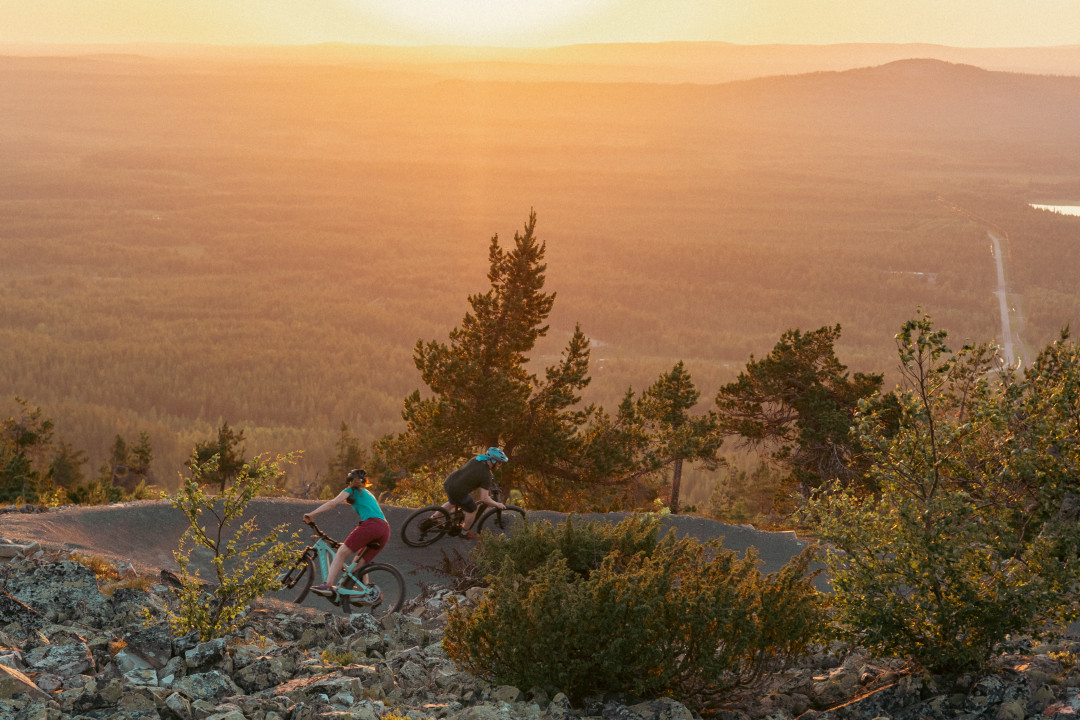 Pyhä Flow dh biking