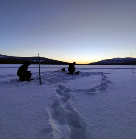 Ice Fishing at Lake Pyhäjärvi by Experience Pyhä