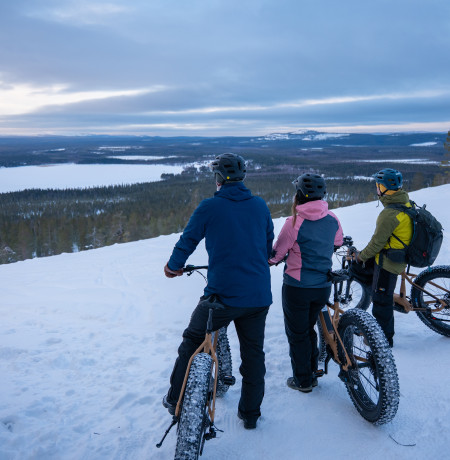Talvipyoraily_visitpyhaluosto_Flatlight