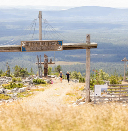 Pyhä art route ski resort summer