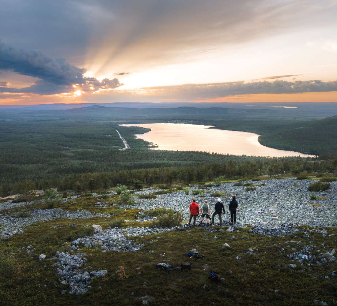 FALKE_Lehrke_Twins_Pyha_Lake_Pyhajarvi