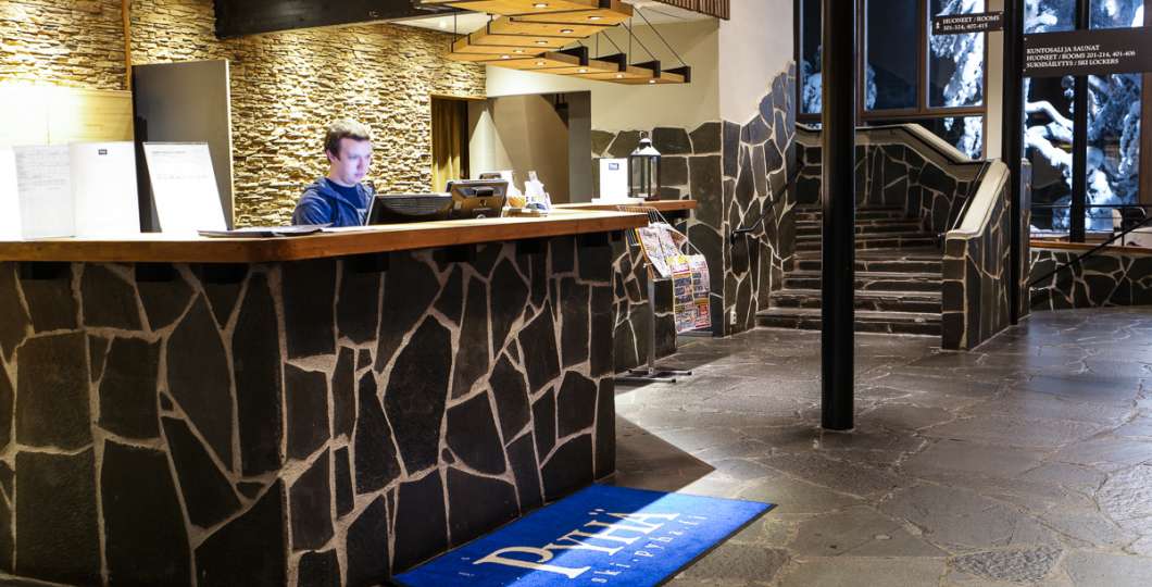 Hotelli Pyhätunturi vastaanotto