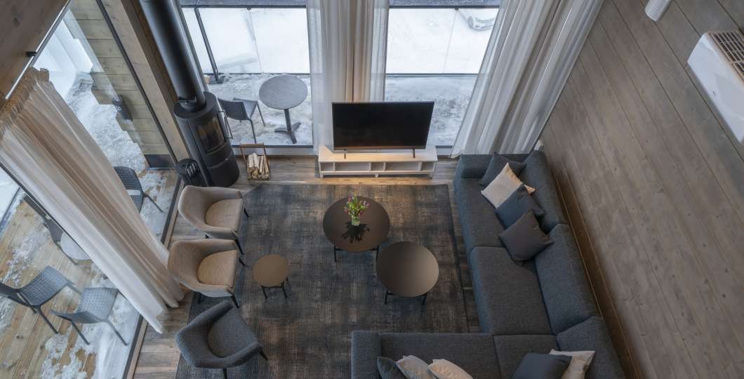 Ski-Inn kultakero taivas