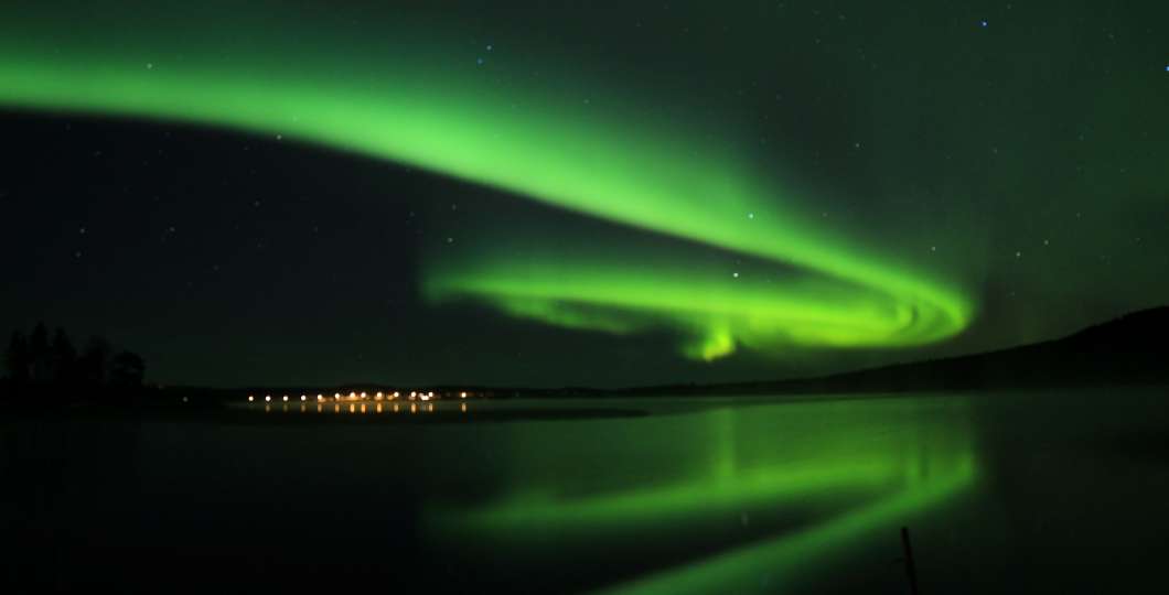 PL_Aurora_Lake_Pyha_autumn