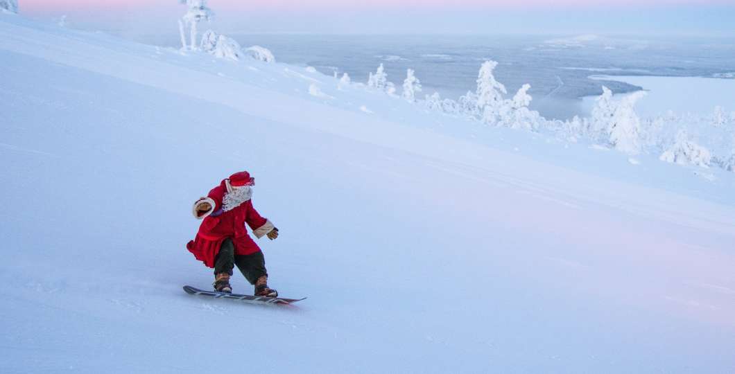 Santa Claus snowboarding, Pyhä Lapland