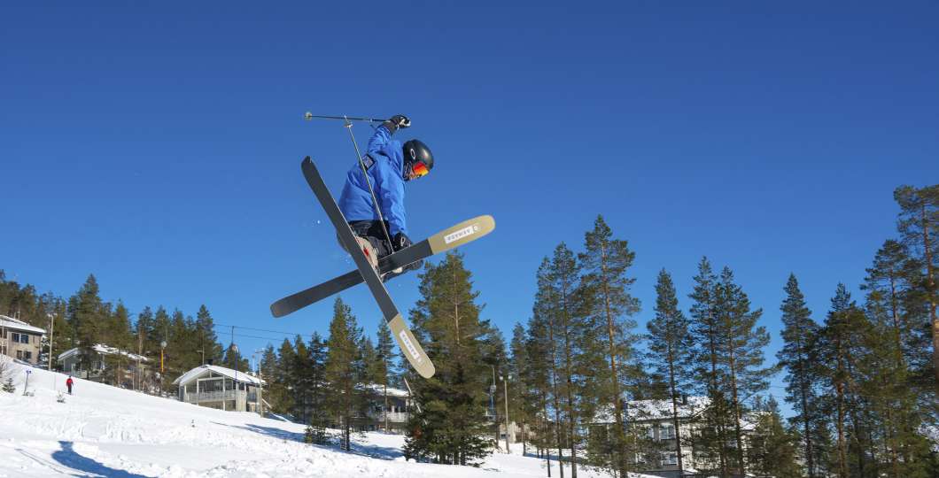 Pyhä Ski School / hiihtokoulu