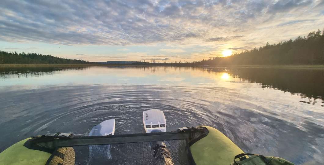 Pyhä Safaris Float tube fishing
